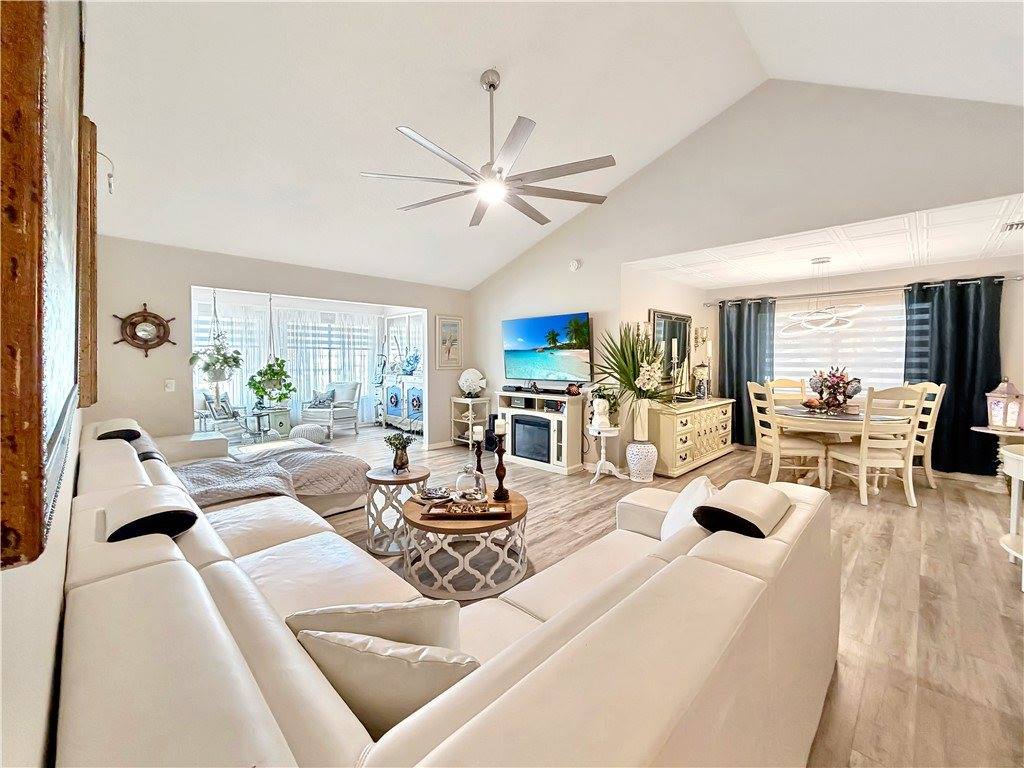 6206 South River Run Drive, #6206, Sebastian, FL 32958