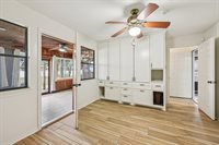 94 Lake View Drive, Huntsville, TX 77320