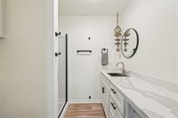 94 Lake View Drive, Huntsville, TX 77320