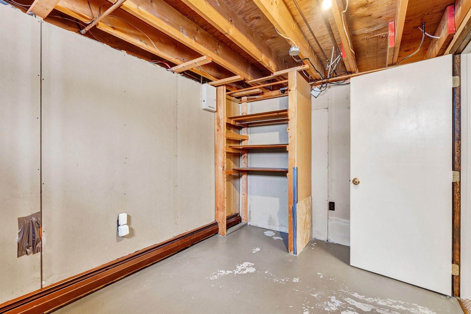 68 Leonard Lane, Old Town, ME 04468