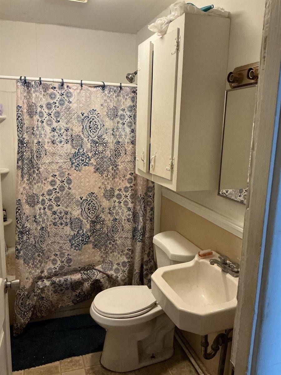 336 Main Street, Corinth, ME 04427