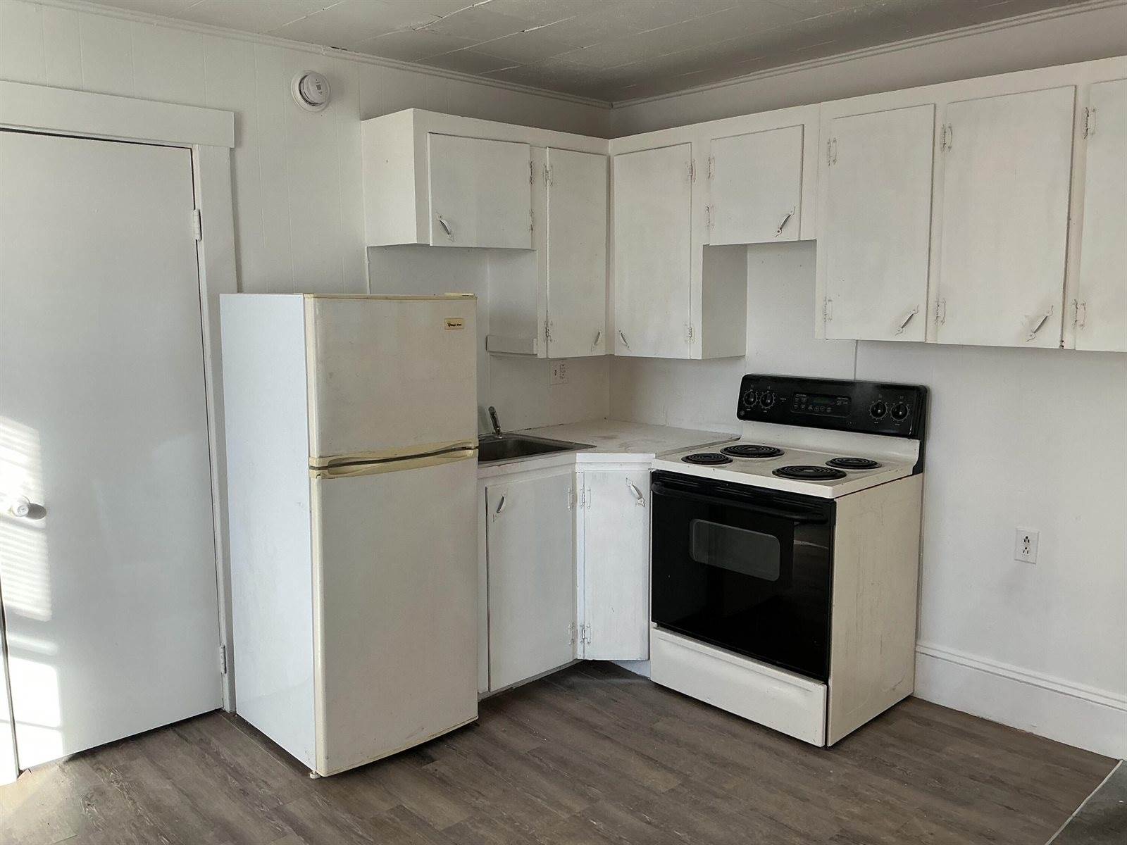 336 Main Street, Corinth, ME 04427