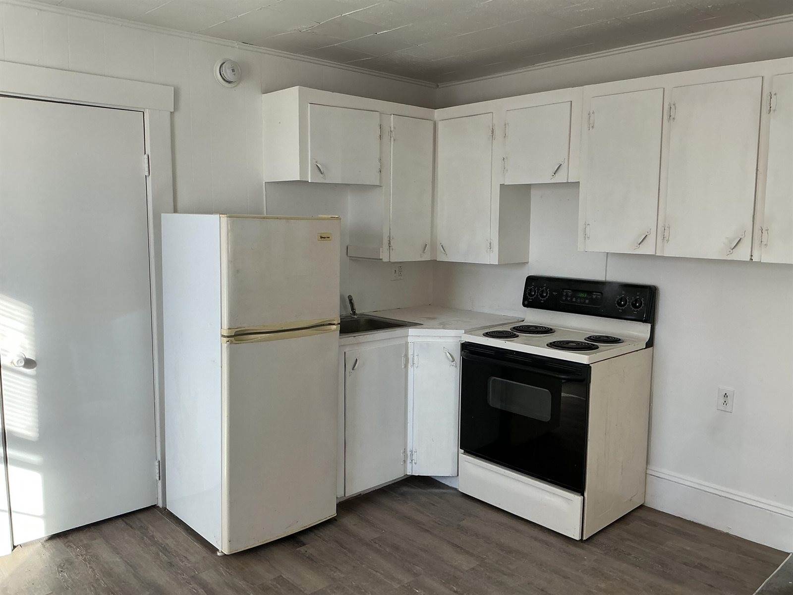 336 Main Street, Corinth, ME 04427