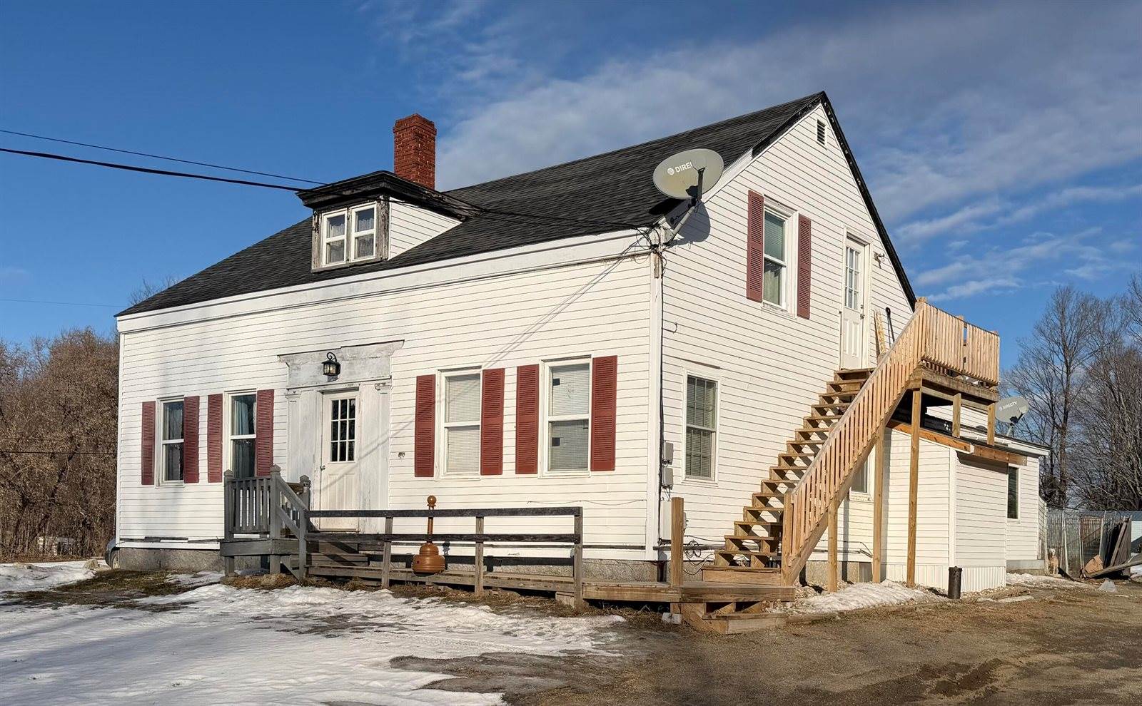 348 Main Street, Corinth, ME 04427