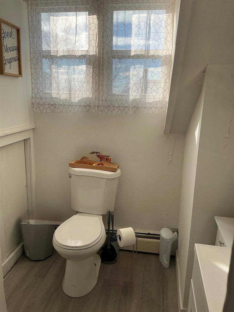 348 Main Street, Corinth, ME 04427