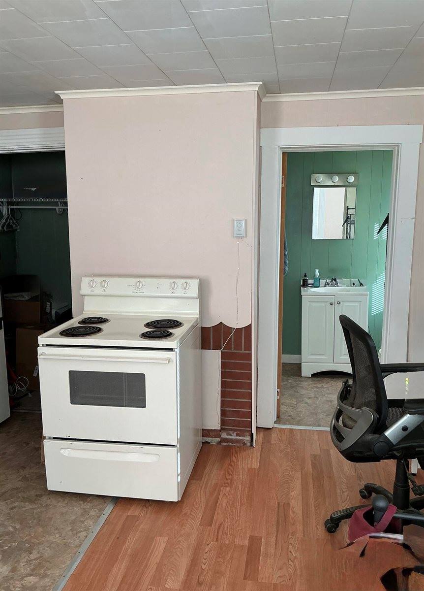348 Main Street, Corinth, ME 04427