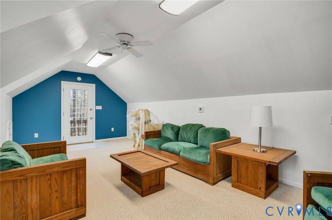 10219 Windbluff Drive, Henrico County, VA 23238