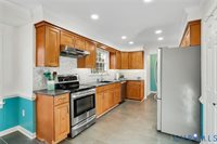 10219 Windbluff Drive, Henrico County, VA 23238