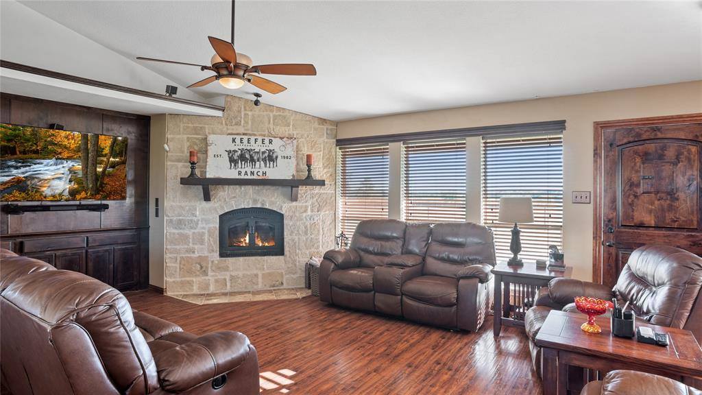 11874 Fm 157, Maypearl, TX 76064