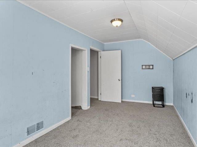 605 S Vine Avenue, Marshfield, WI 54449
