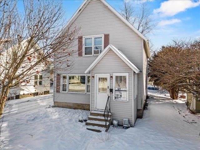 605 S Vine Avenue, Marshfield, WI 54449