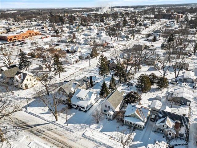 605 S Vine Avenue, Marshfield, WI 54449