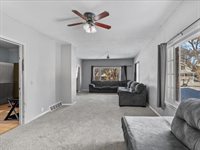 605 S Vine Avenue, Marshfield, WI 54449