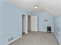 605 S Vine Avenue, Marshfield, WI 54449