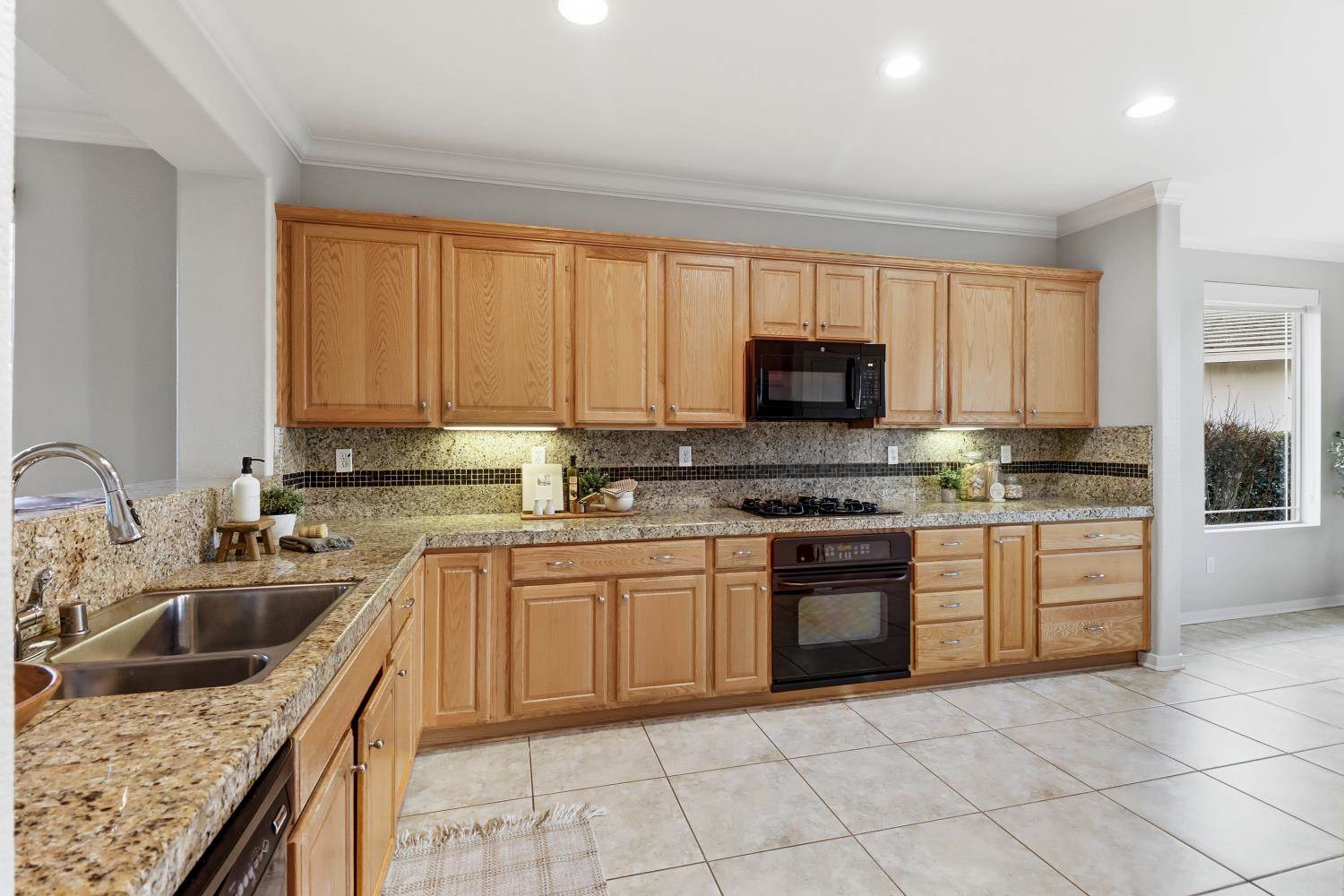 472 Violet Lane, Lincoln, CA 95648