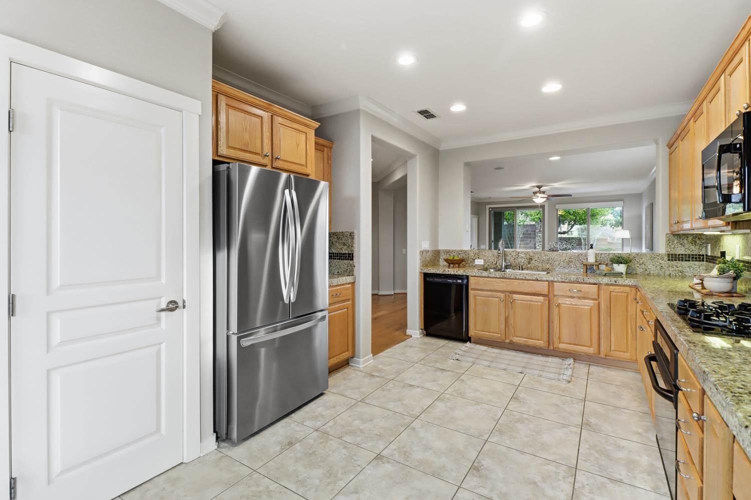 472 Violet Lane, Lincoln, CA 95648