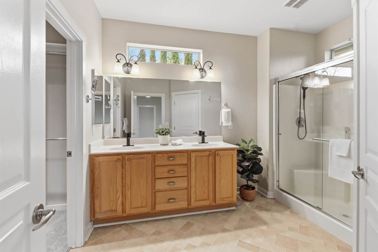 472 Violet Lane, Lincoln, CA 95648