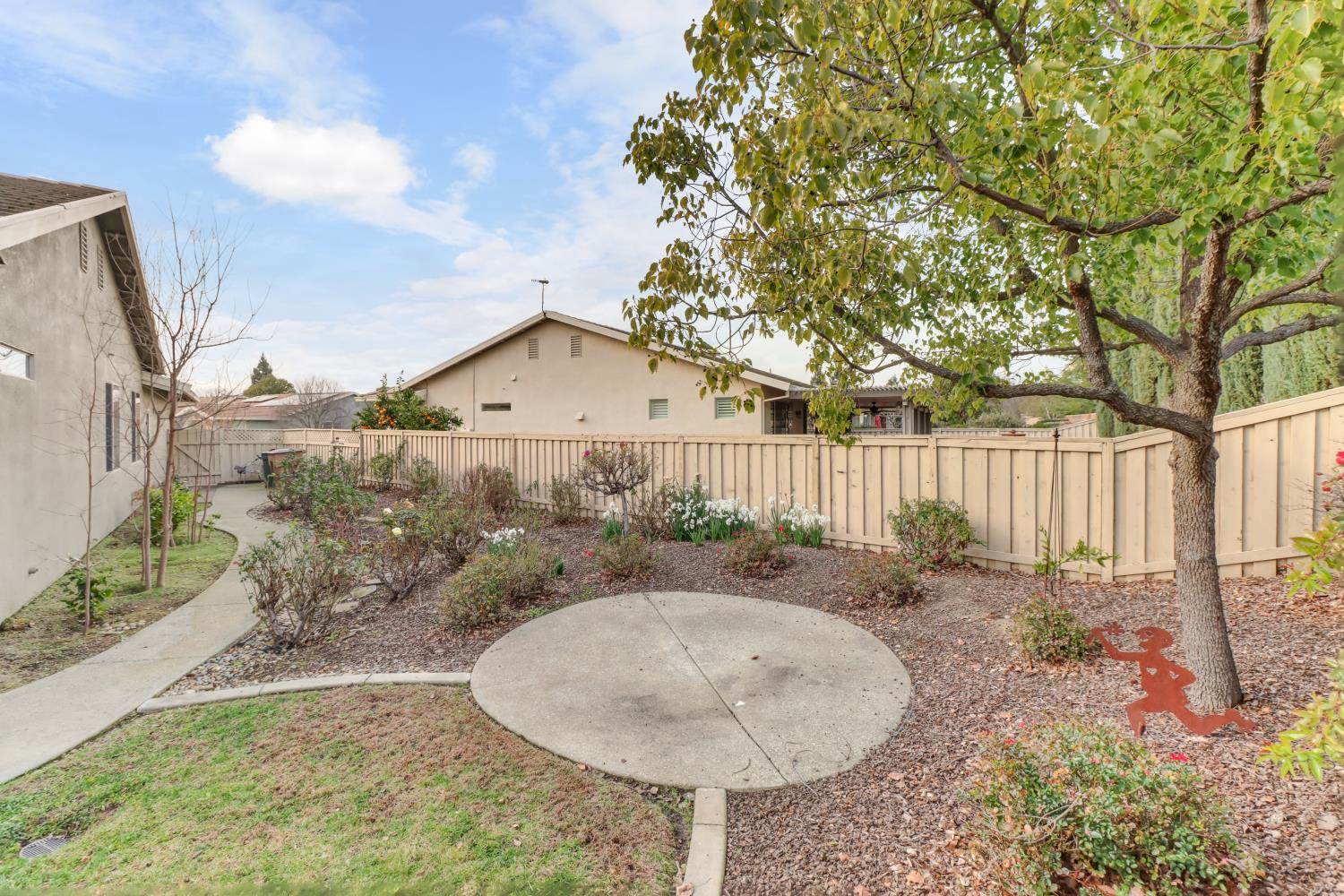 472 Violet Lane, Lincoln, CA 95648