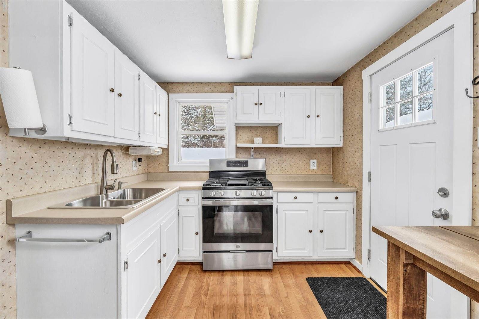 37 Jowett Street, Bangor, ME 04401