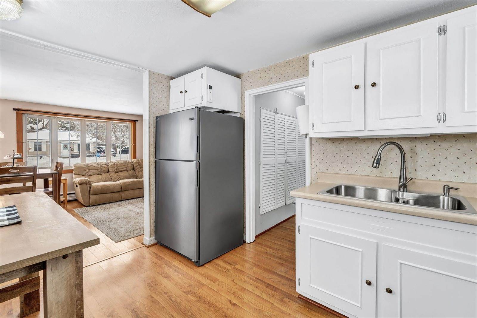 37 Jowett Street, Bangor, ME 04401