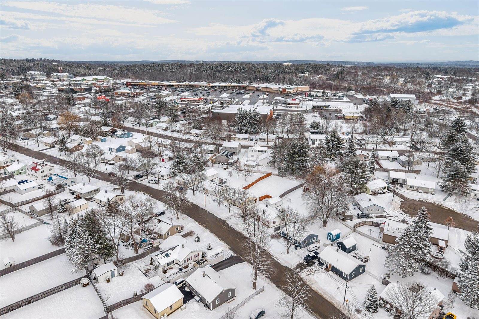 37 Jowett Street, Bangor, ME 04401