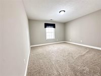 7040 Aly Dar Lane, Blacklick, OH 43004