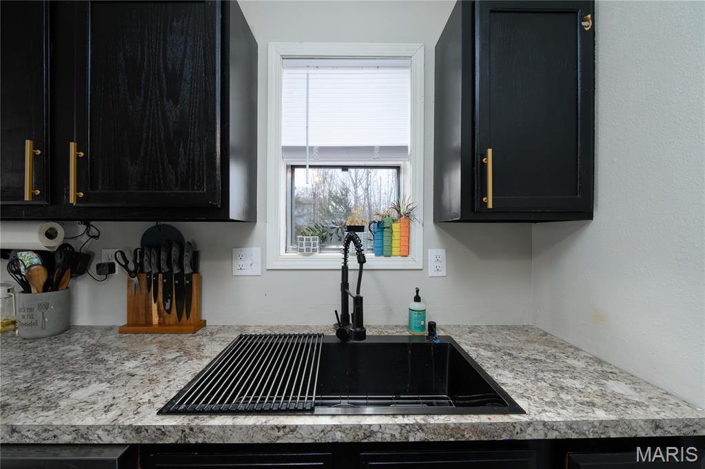 24025 Turtle Lane, Saint Robert, MO 65584