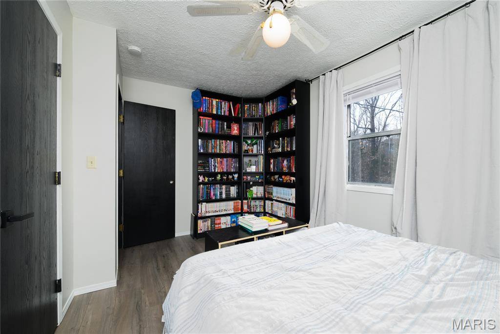 24025 Turtle Lane, Saint Robert, MO 65584