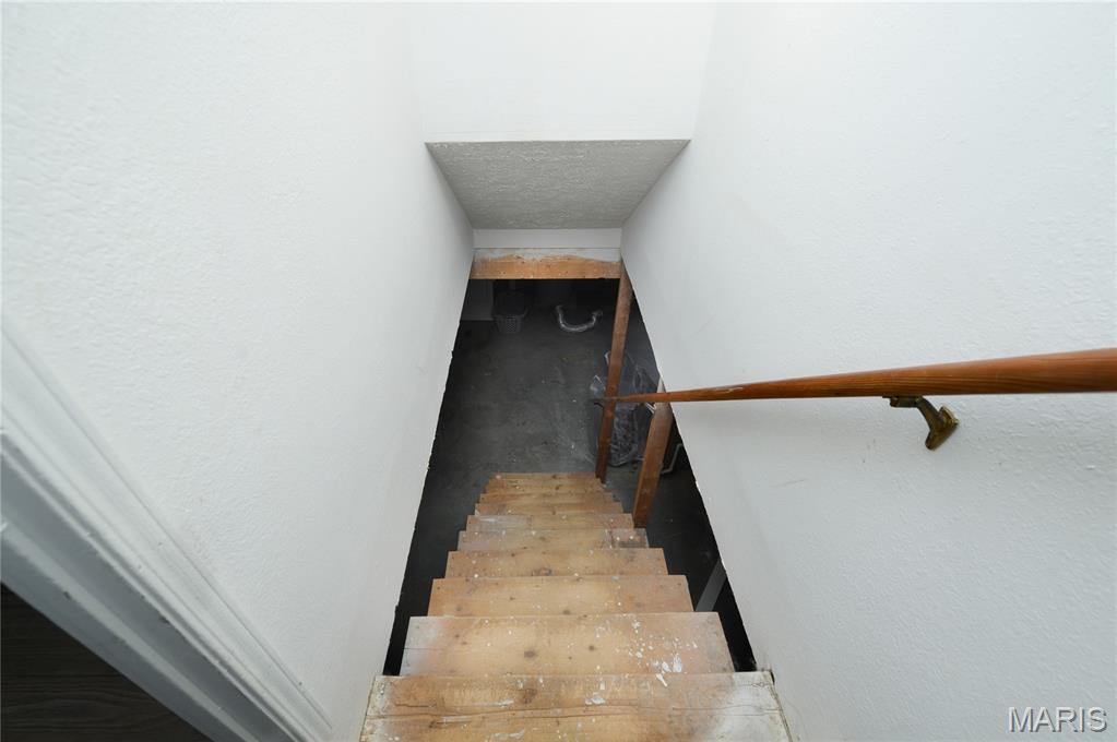 24025 Turtle Lane, Saint Robert, MO 65584