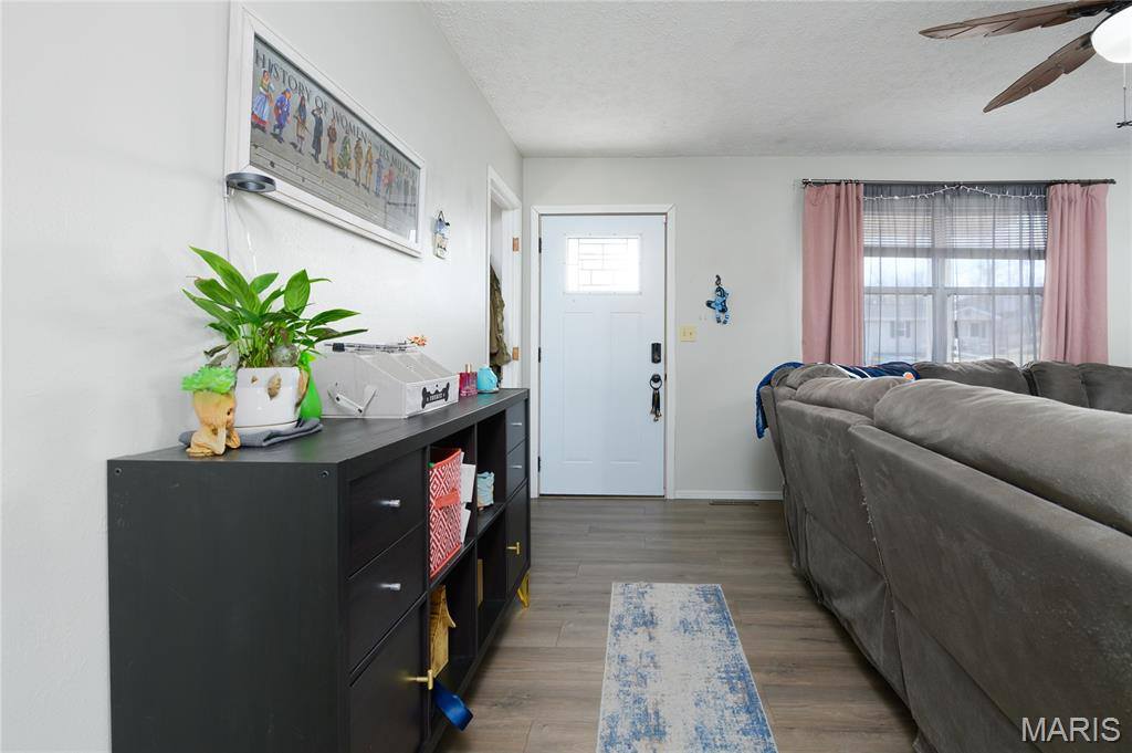 24025 Turtle Lane, Saint Robert, MO 65584