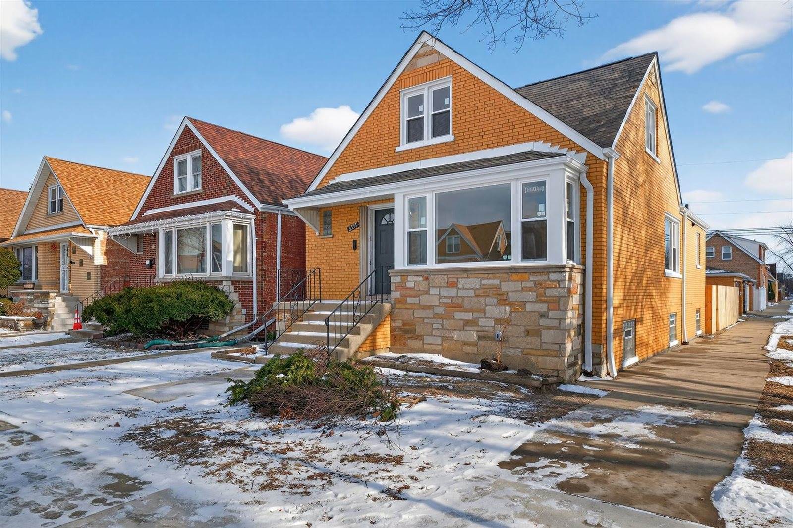 6559 South Kedvale Avenue, Chicago, IL 60629