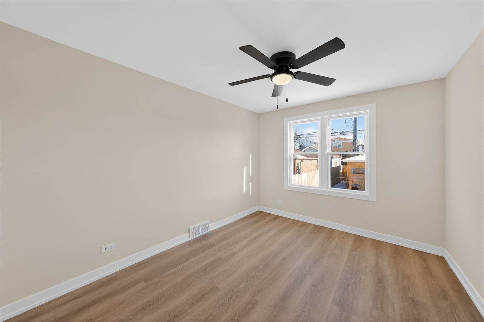 6559 South Kedvale Avenue, Chicago, IL 60629