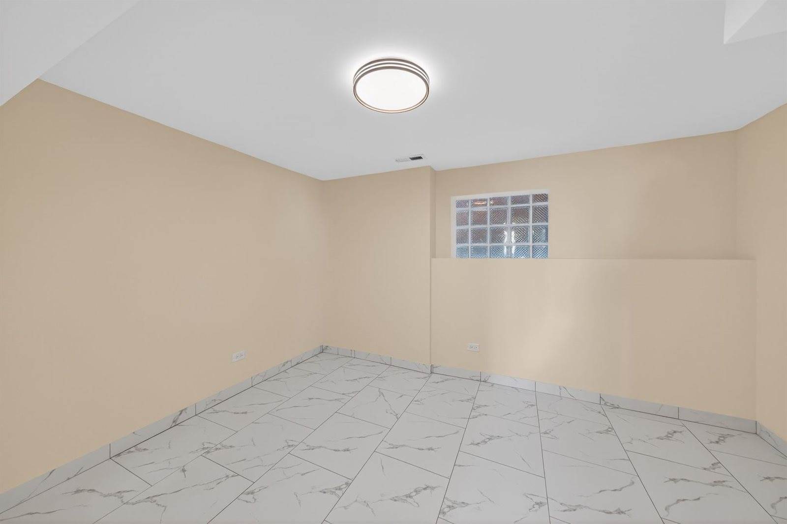 6559 South Kedvale Avenue, Chicago, IL 60629