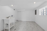 6559 South Kedvale Avenue, Chicago, IL 60629