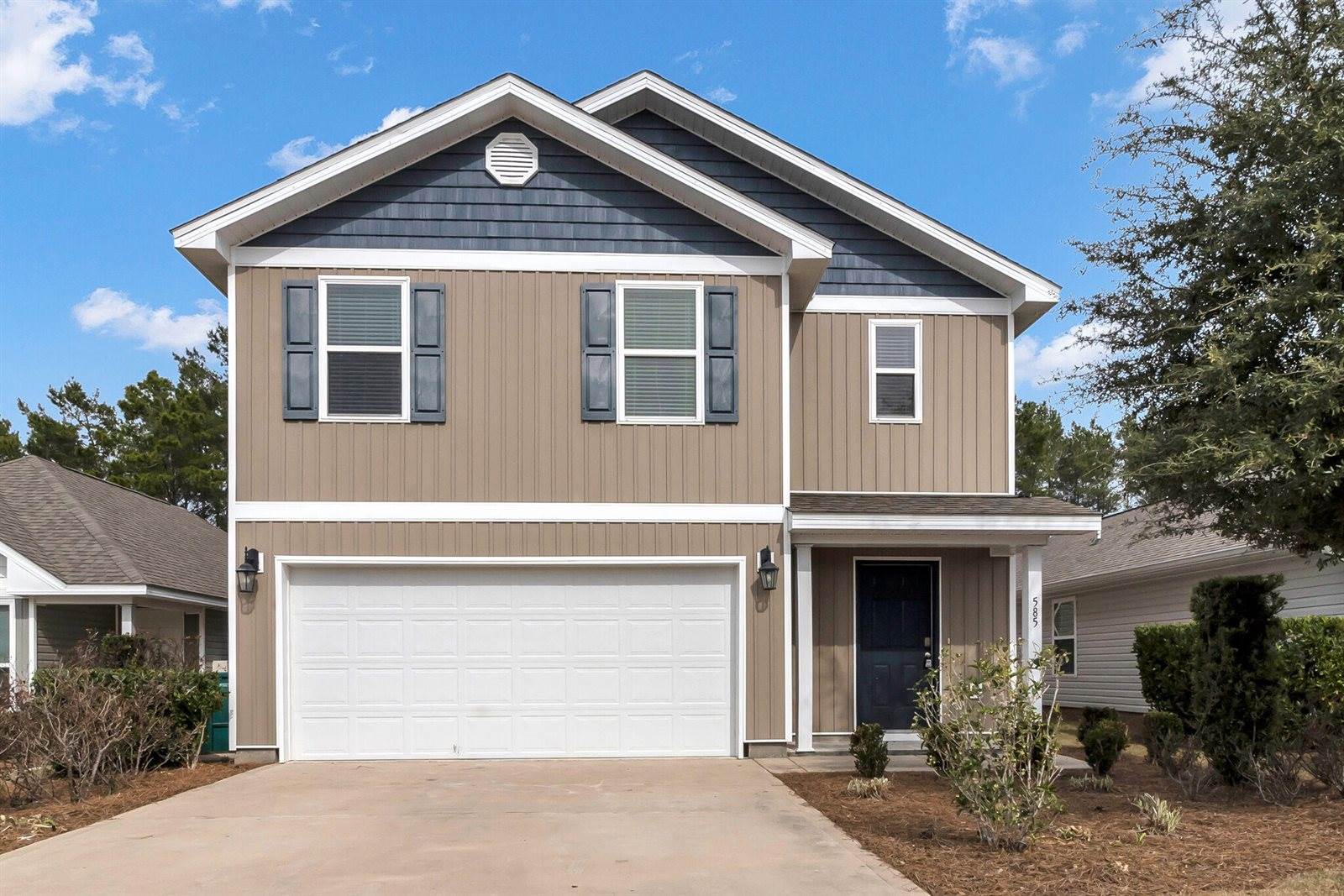 585 Earl Godwin Road, Freeport, FL 32439