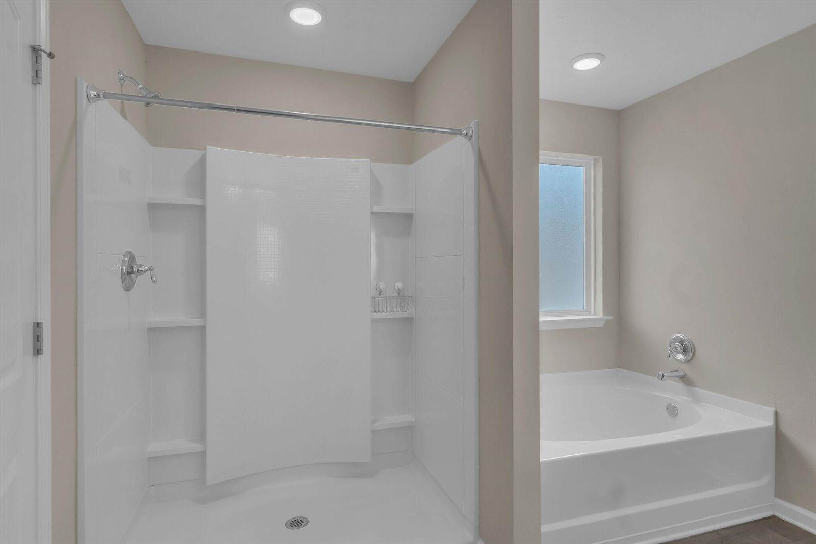 585 Earl Godwin Road, Freeport, FL 32439