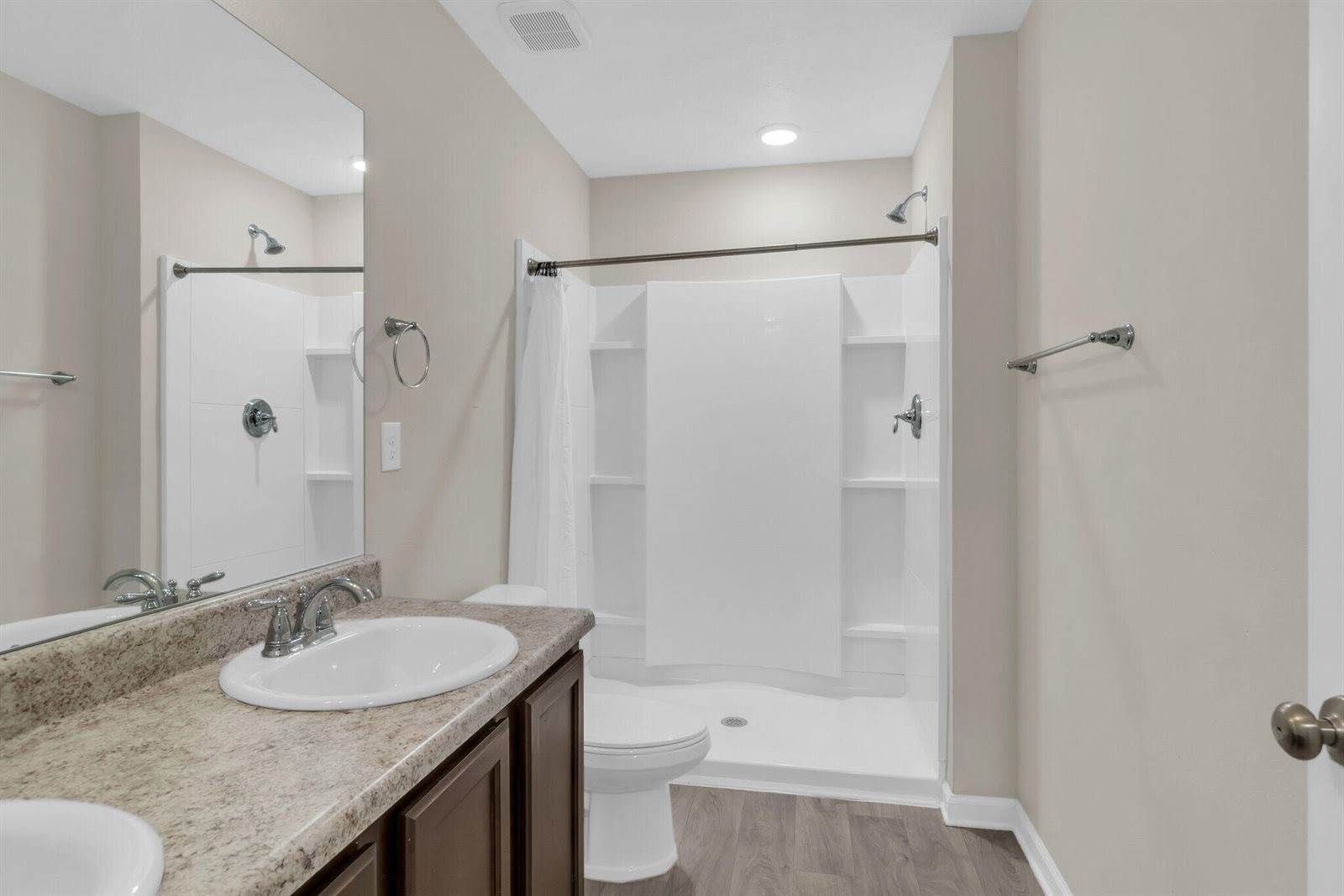 585 Earl Godwin Road, Freeport, FL 32439