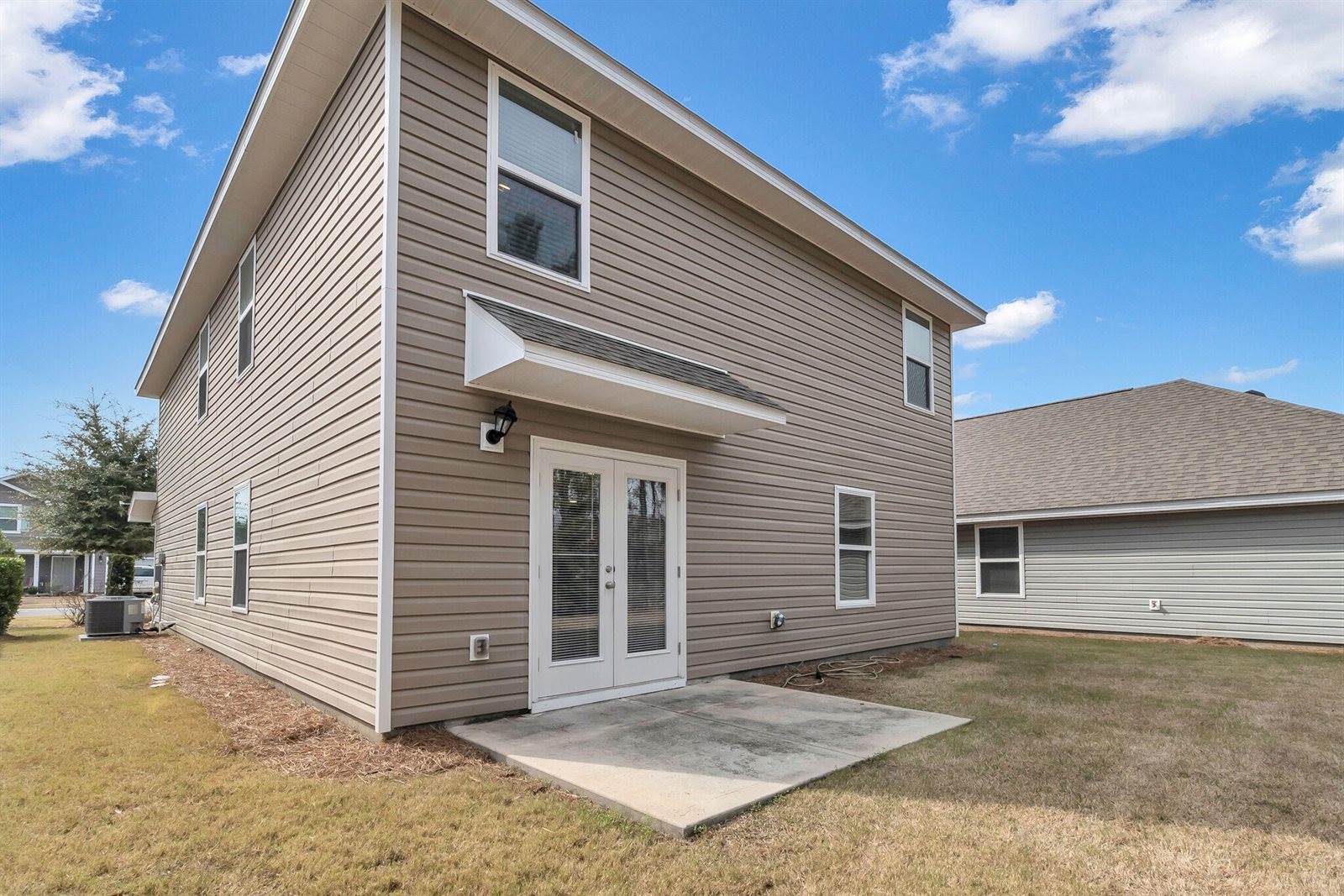 585 Earl Godwin Road, Freeport, FL 32439