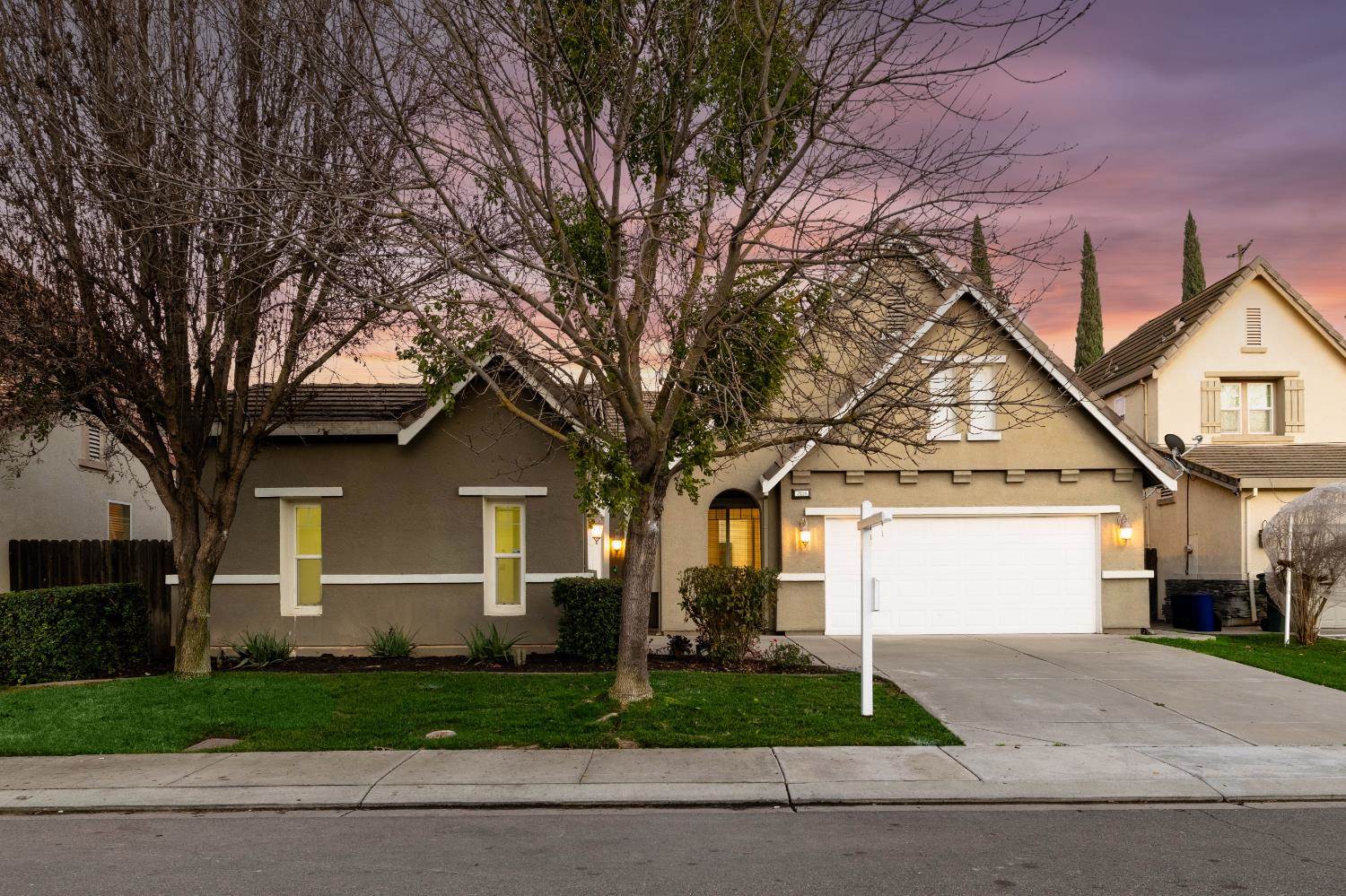 3116 Dovehouse Lane, Modesto, CA 95355