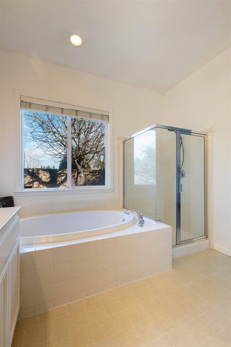 3116 Dovehouse Lane, Modesto, CA 95355