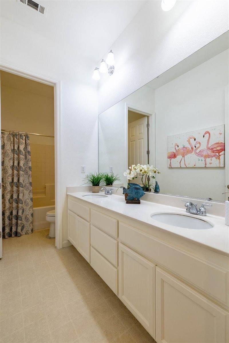 3116 Dovehouse Lane, Modesto, CA 95355