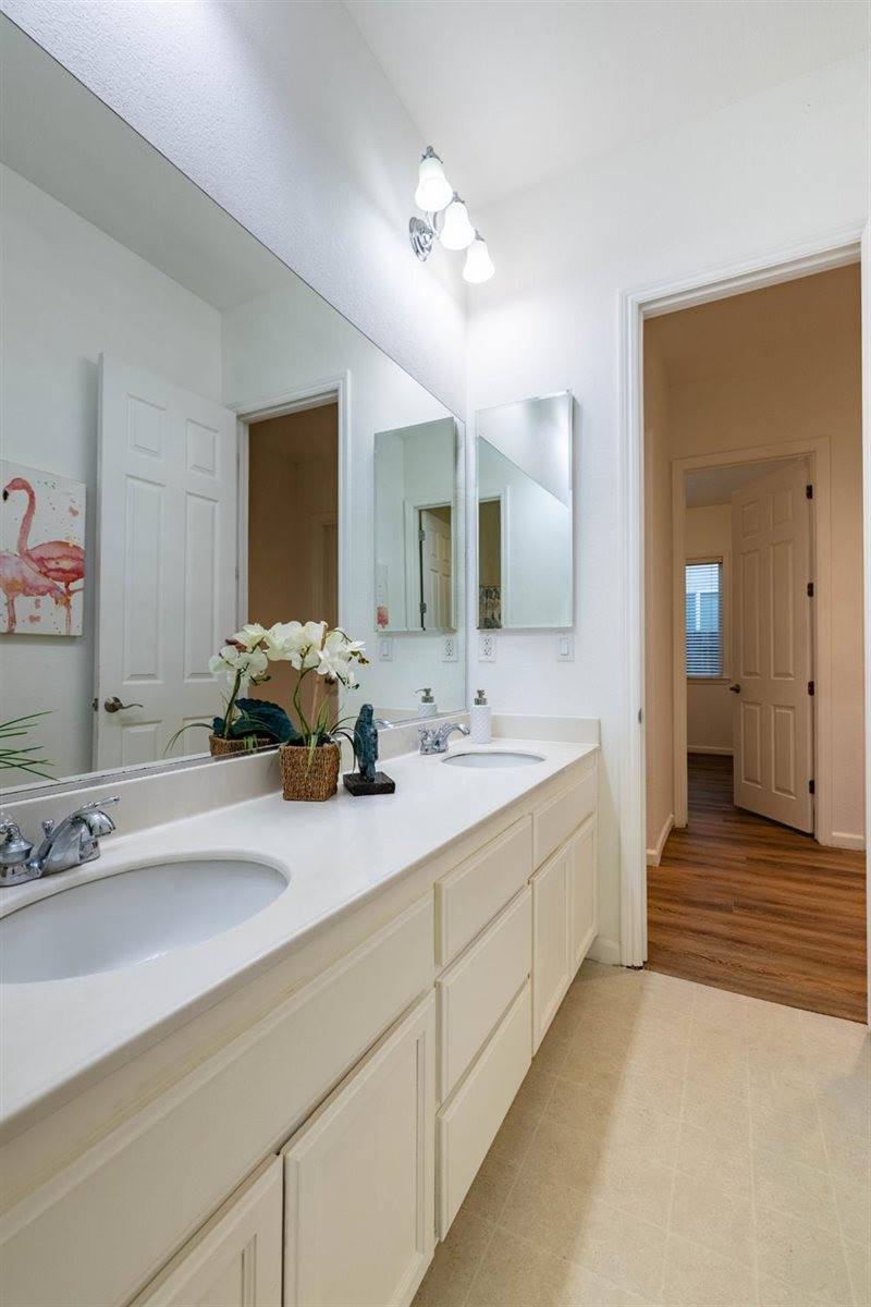 3116 Dovehouse Lane, Modesto, CA 95355