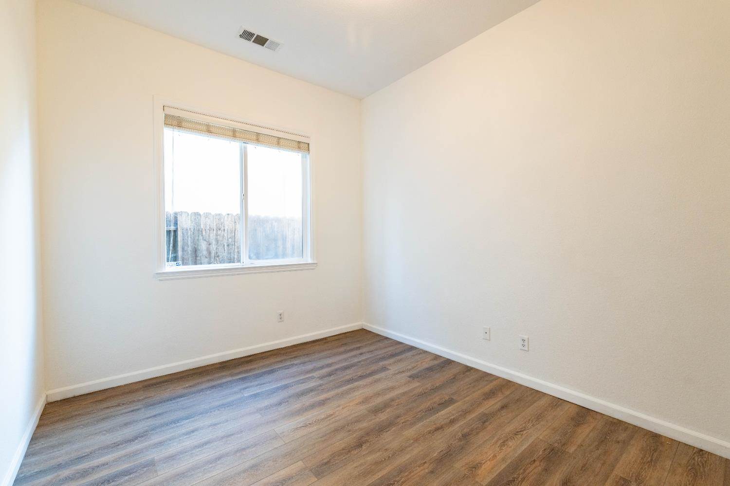 3116 Dovehouse Lane, Modesto, CA 95355