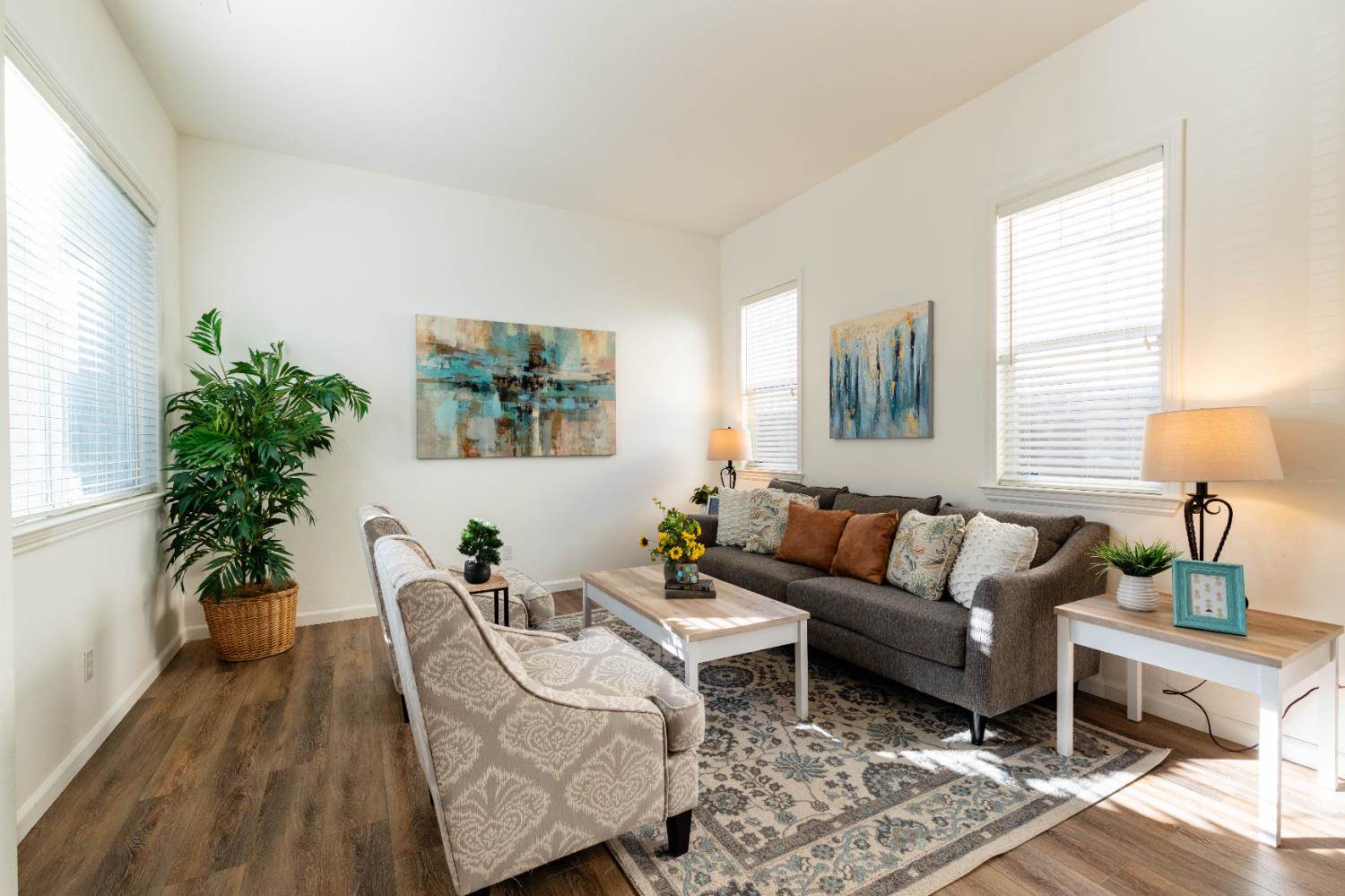 3116 Dovehouse Lane, Modesto, CA 95355