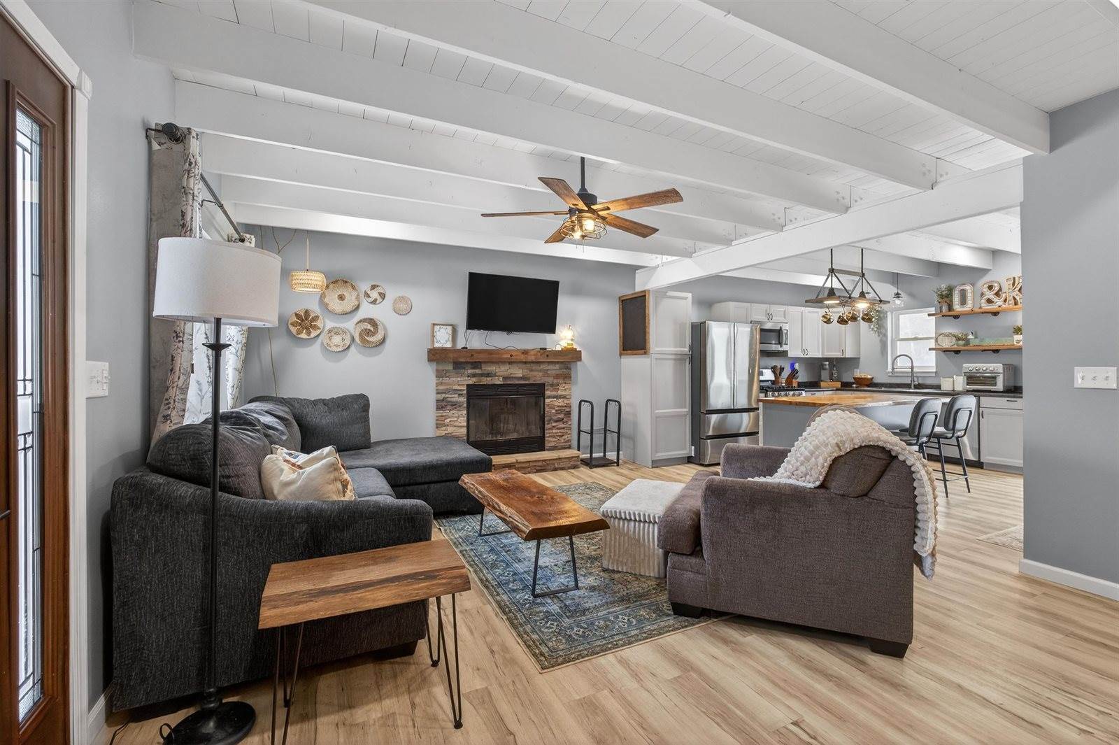 111 Glendale Lane, Nekoosa, WI 54457