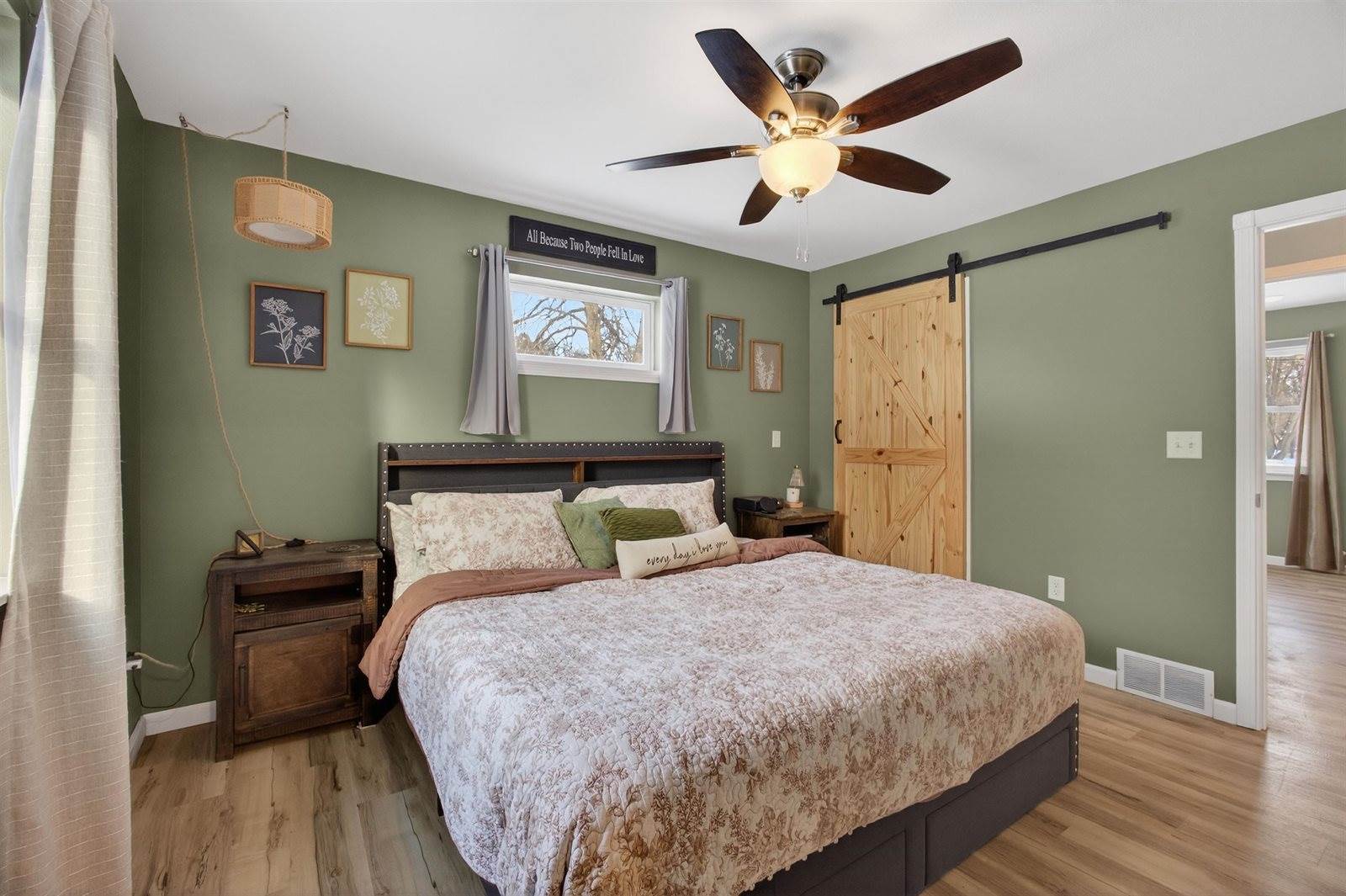 111 Glendale Lane, Nekoosa, WI 54457