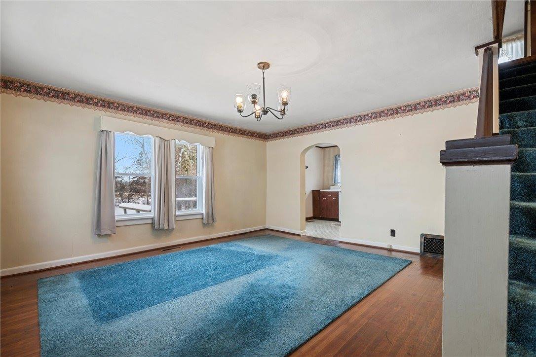 147 Fredonia Hadley Rd, Fairview Township, PA 16124