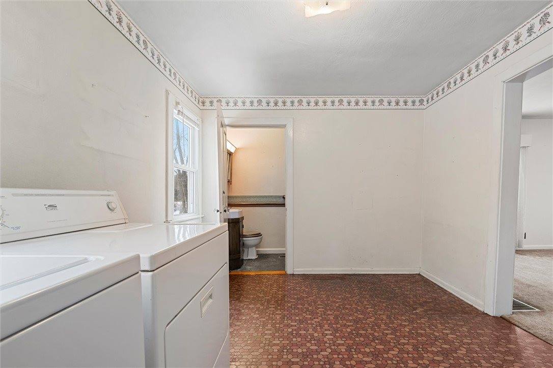 147 Fredonia Hadley Rd, Fairview Township, PA 16124