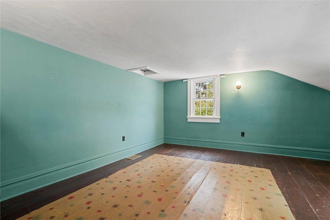 147 Fredonia Hadley Rd, Fairview Township, PA 16124