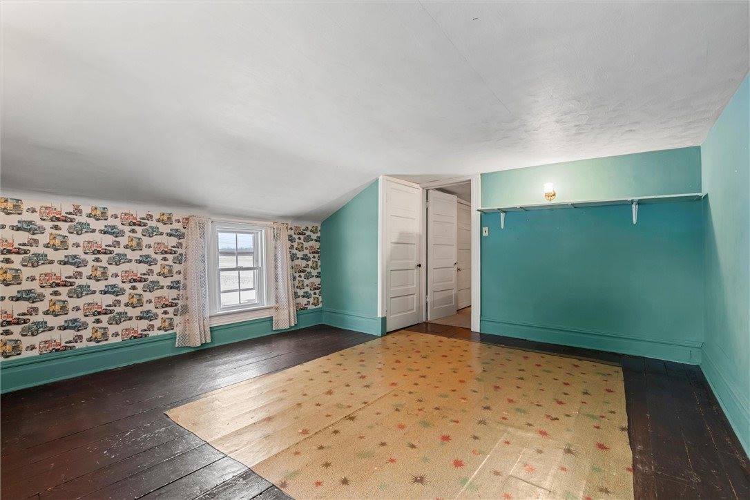 147 Fredonia Hadley Rd, Fairview Township, PA 16124